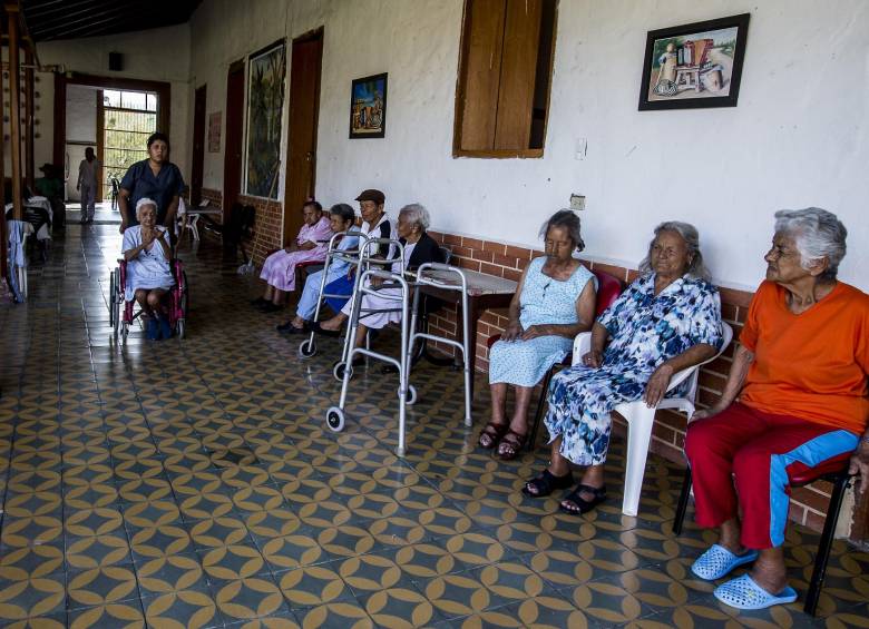 La ley dice que los hijos que abandonen a sus padres no podrán heredar. Foto JAIME PÉREZ 