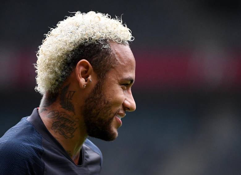 La última propuesta del PSG consistía en un pago de 130 millones de euros y una cesión de Dembélé, además de dos traspasos. FOTO AFP