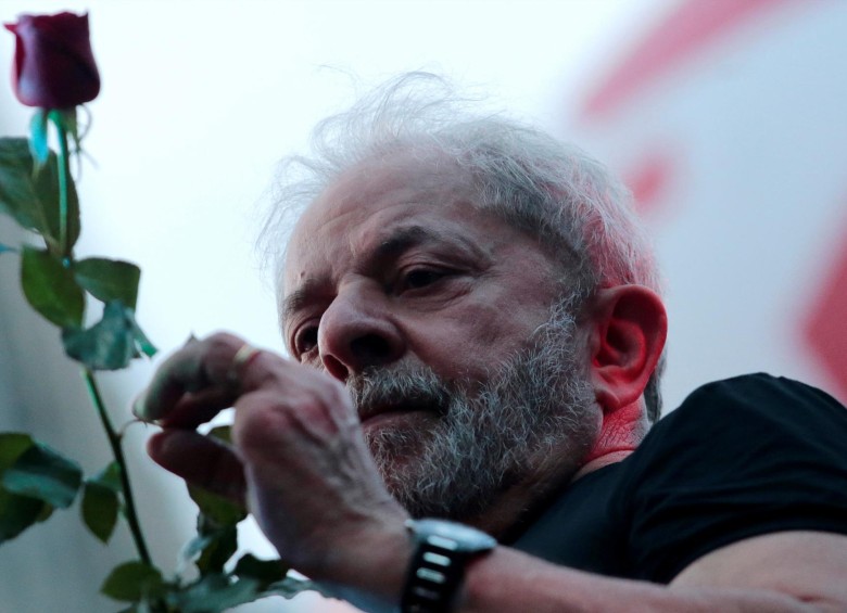 Lula, más allá del embrollo jurídico en el que se encuentra su caso, confía en que llegará como candidato a las elecciones del 7 de octubre, en las que tiene pavimentado su triunfo. FOTO reuters