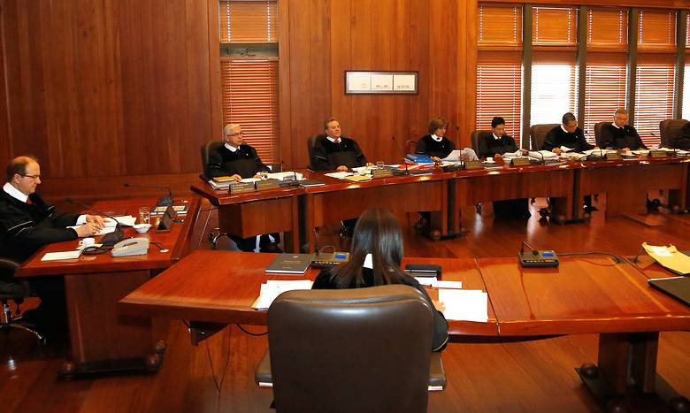 Para la Corte, el vínculo laboral de sus familiares no los inhabilita para elegir al próximo Fiscal General de la terna compuesta Mónica Cifuentes, Néstor Humberto Martínez y Yesid Reyes. FOTO Colprensa