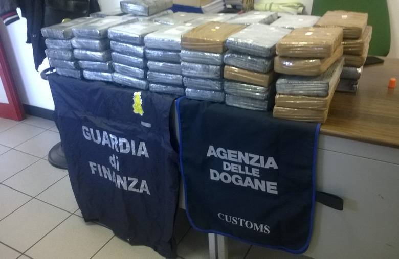 La cocaína podría haber sido cargada en el puerto de Turbo, Urabá antioqueño aprovechando la carga de mercancía legal.