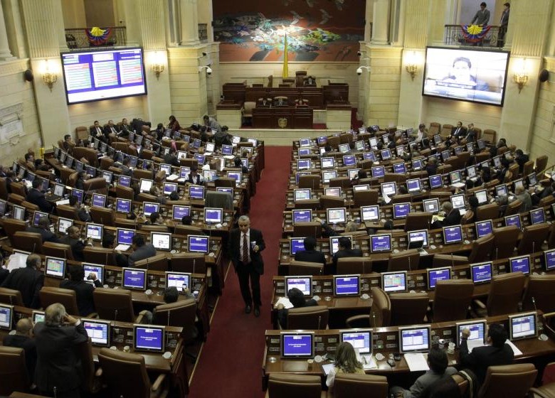 Remaches Con Que El Congreso Debate La Tributaria