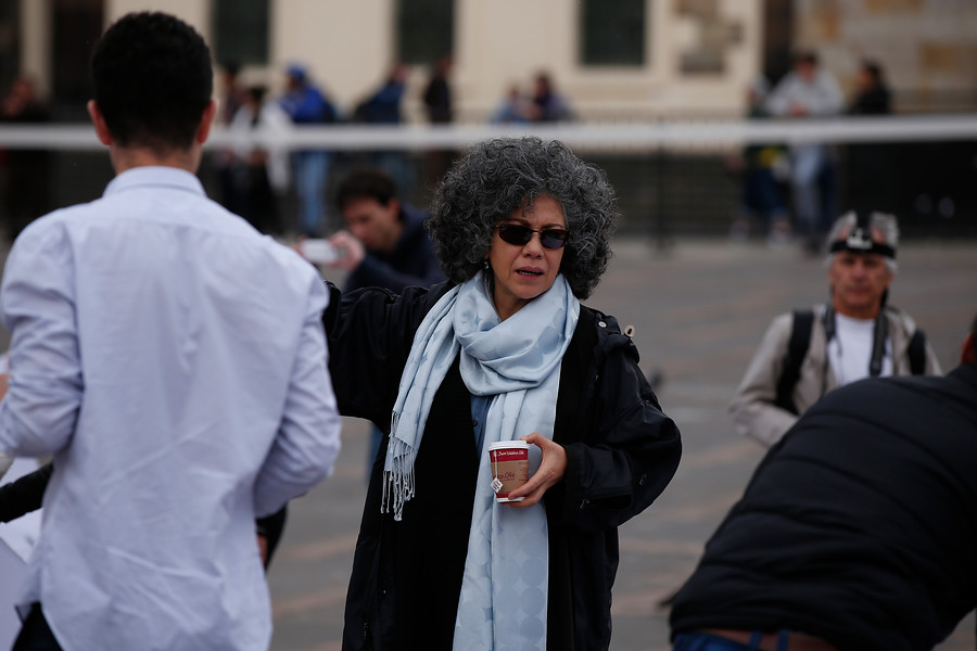 Doris Salcedo ha estado pendiente de todo el montaje. FOTO Colprensa