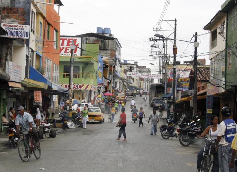 La comunidad de Caucasia espera cambios positivos con las obras. FOTO manuel saldarriaga.