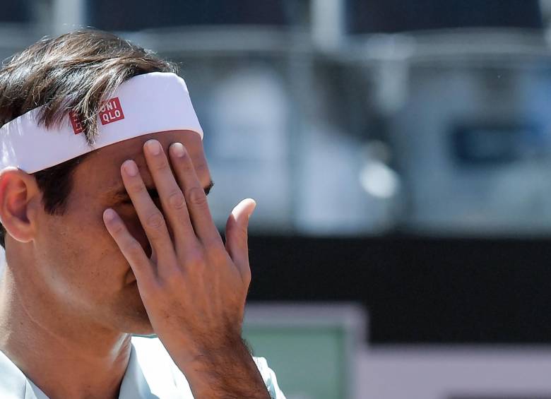 Roger Federer, lamentable retiro del Master de Roma. FOTO AFP