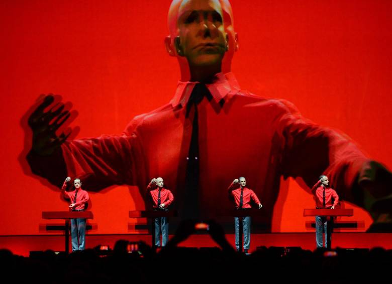 La agrupación alemana Kraftwerk durante en el Neue Nationalgalerie de Berlín. Foto: JOHN MACDOUGALL - AFP