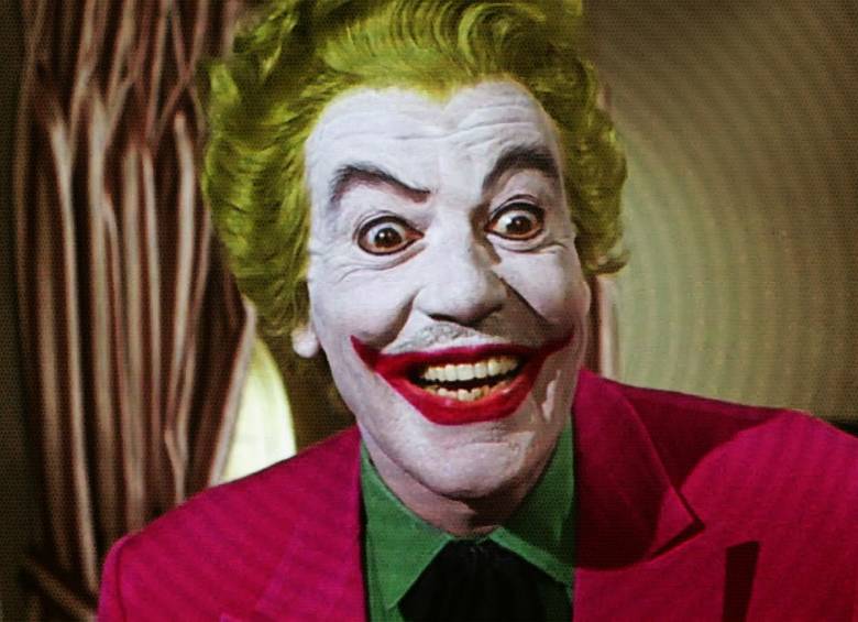 El actor César Romero interpretó al Guasón en la serie de 1966 de Batman, la cual tuvo su último capítulo en 1968. FOTO Cortesía