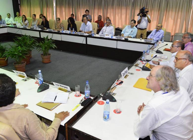 Los equipos negociadores del Gobierno y las Farc sostuvieron este martes en La Habana un encuentro de unas cuatro horas. FOTO CORTESÍA