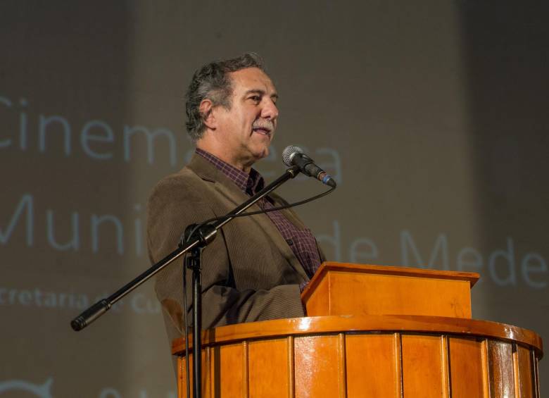 El director de cine antioqueño Víctor Gaviria conversará con su colega Carlos César Arbeláez el 12 de agosto en el programa “Cita con los directores antioqueños”, ciclo de conferencias de divulgación audiovisual. Foto: Juan Antonio Sánchez Ocampo