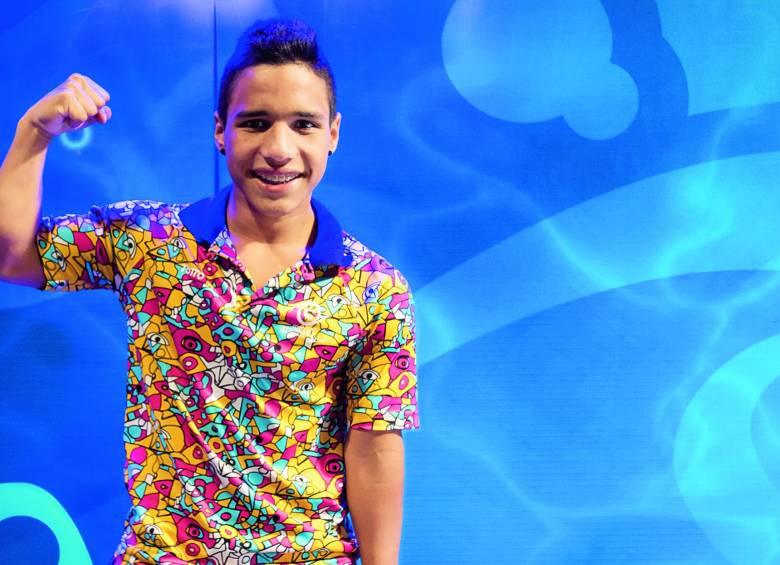 Carlos Daniel Serrano, nadador paralímpico medallista de oro, plata y bronce en Río 2016. 