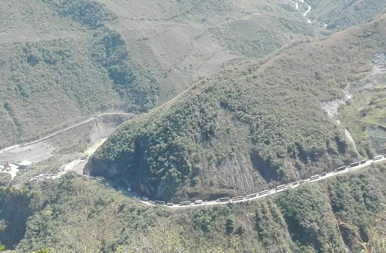 Una vista aérea de la congestión que produjo el deslizamiento de tierra en el occidente de Antioquia. FOTO: cortesía.
