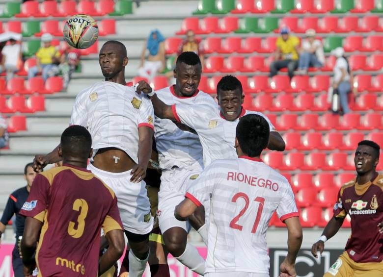 Mantener el cuerpo técnico y la base del año pasado empiezan a darle frutos al equipo Rionegro Águilas. FOTO Colprensa
