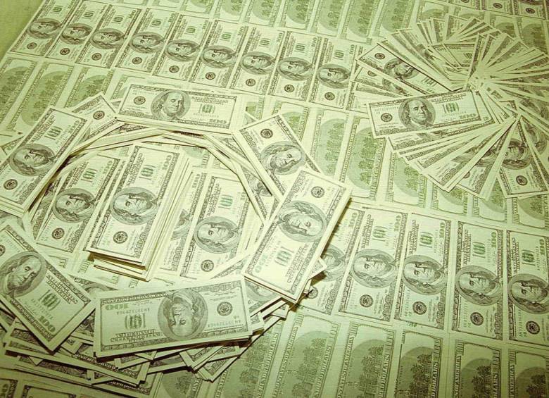 La cotización del dólar ha aumentado en lo que va del año $562,85. FOTO COLPRENSA