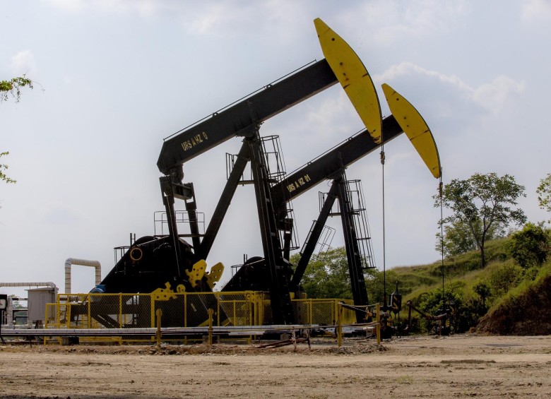 Imagen empleada para ilustrar exploración petrolera. La fotografía corresponde a extracción de petróleo en el Magdalena Medio. FOTO Juan Antonio Sánchez