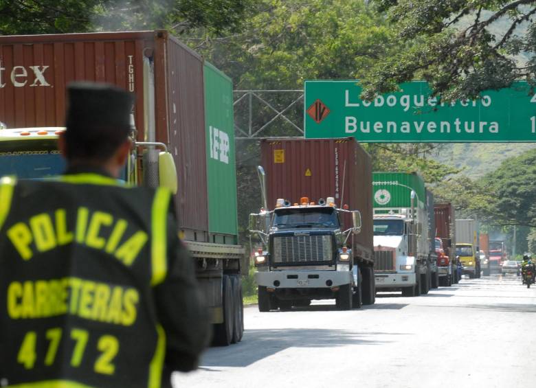 Según fuentes de la Fiscalía son seis las empresas de transporte de carga las que están siendo investigadas porque al parecer hacen parte de un fenómeno del lavado de activos. FOTO COLPRENSA