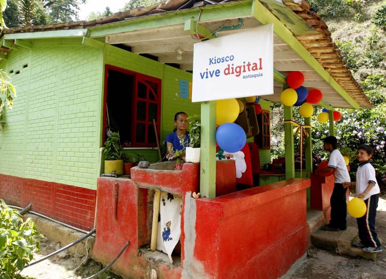 La conectividad en la ruralidad es primordial para el Gobierno. Se implementan las zonas digitales. FOTO Manuel Saldarriaga