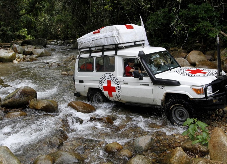 Comite Internacional de la Cruz Roja en un recorrido por el sur de Bolivar. Foto: Donaldo Zuluaga Velilla