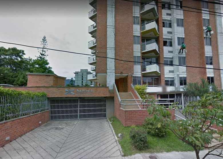 El edificio Kampala está ubicado en Robledo, occidente de Medellín. FOTO Google Street View