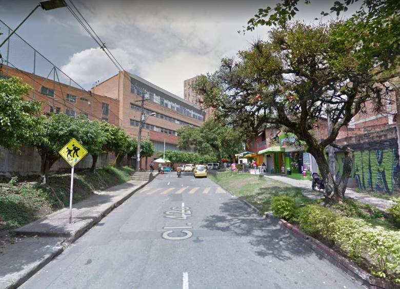 Afueras del Liceo Salazar y Herrera, donde ocurrió el homicidio de Óscar Luis Yeneris. FOTO GOOGLE STREET VIEW