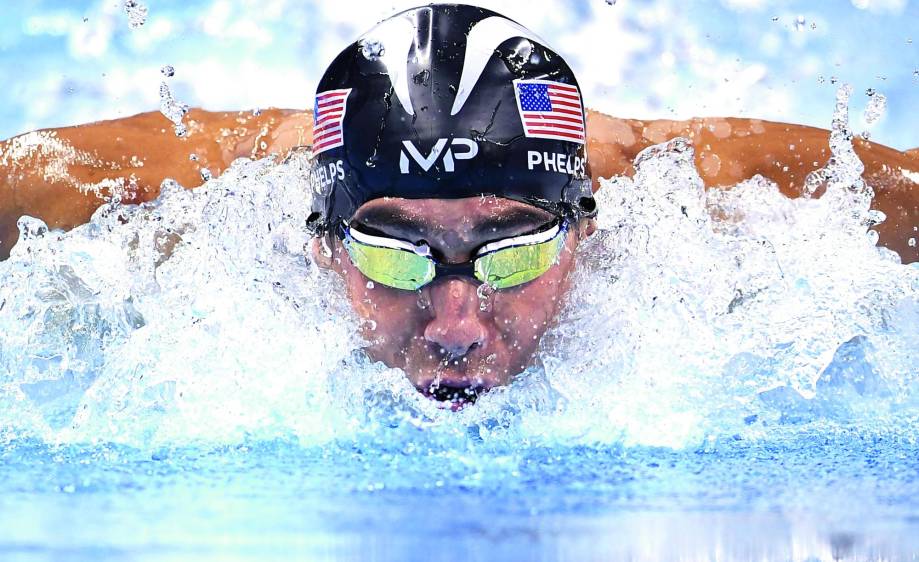 Anoche, a la hora del cierre de esta edición, Michael Phelps dirimía la posibilidad de sumar una medalla -4x100 combinados- a su palmarés olímpico. De lograrlo llegaría a 28. FOTO AFP