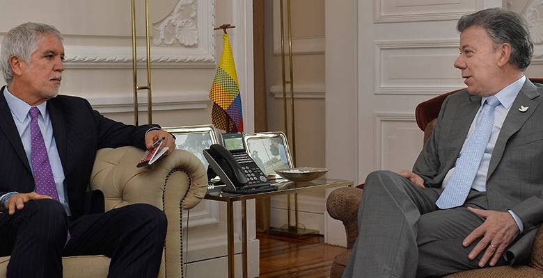 Enrique Peñalosa se reunió con el presidente Juan Manuel Santos en la Casa de Nariño. Posteriormente lo hizo con Germán Vargas Lleras y el director de la ANI, Luis Fernando Andrade FOTO cortesía