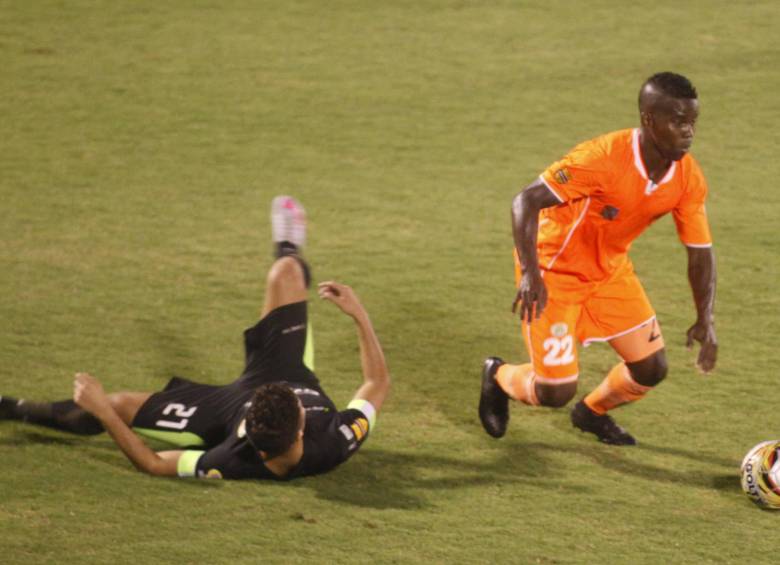 Envigado tendrá dos partidos seguidos de visitante para que se recupere, porque en casa deja dudas. FOTO manuel saldarriaga