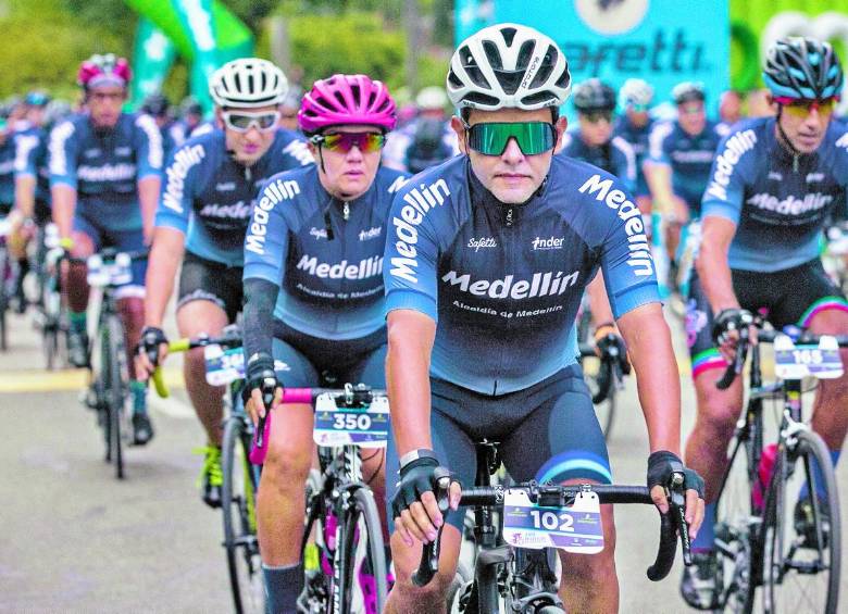 La fiesta en Medellín fue a pie y en bicicleta