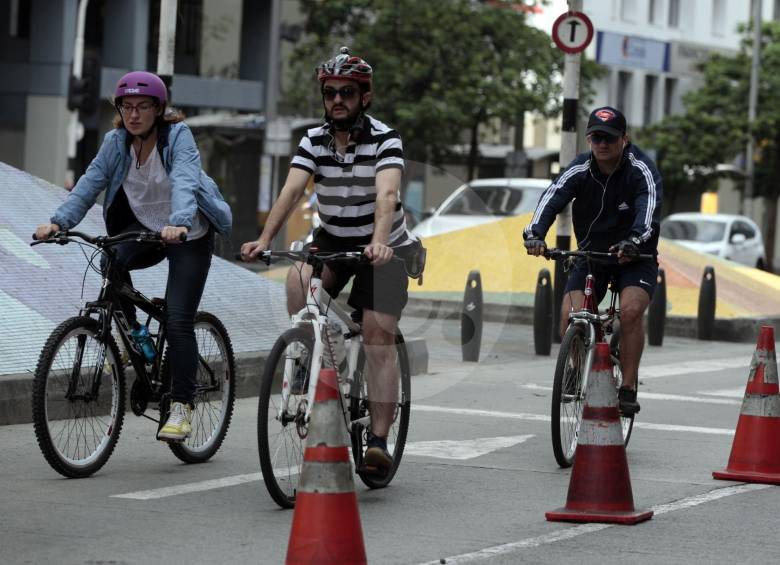 Este estilo de vida influye negativamente en el bienestar de los colombianos. FOTO Manuel Saldarriaga