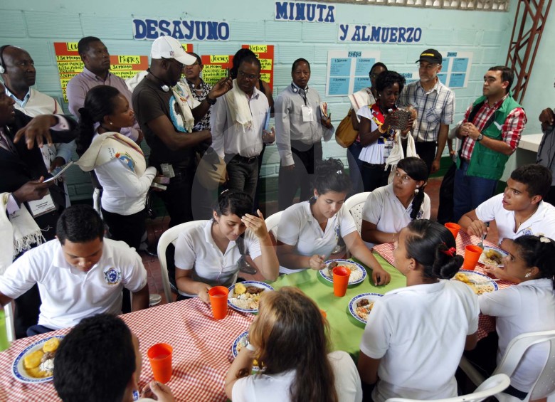 El Programa de Alimentación Escolar abarca más de 4.000 instituciones educativas en Antioquia. FOTO Manuel Saldarriaga