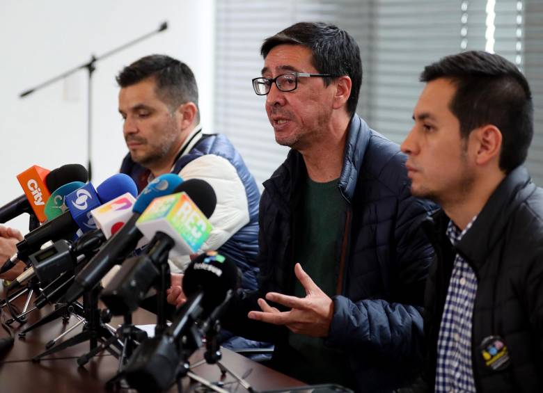 Los familiares de los integrantes del diario El Comercio están en Bogotá. FOTO EFE