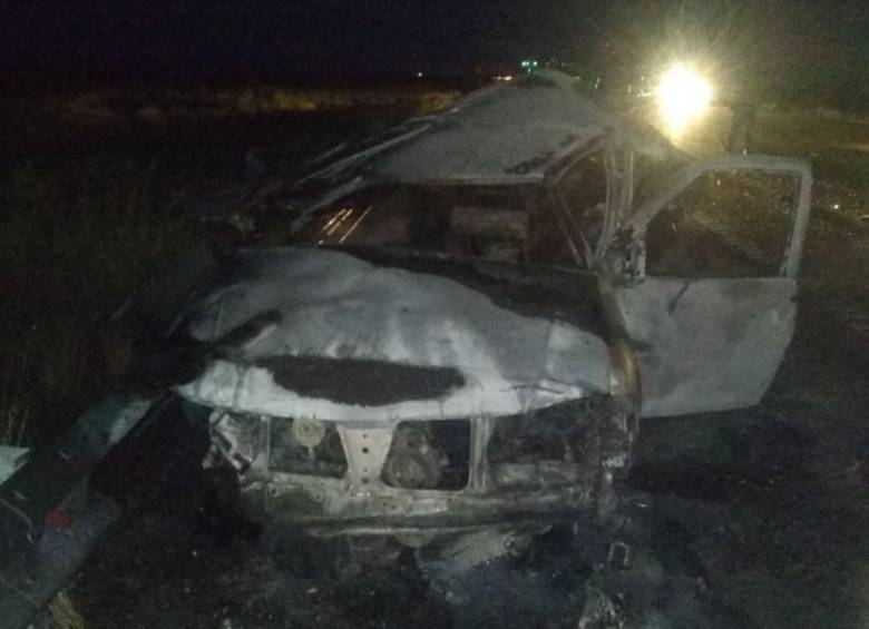 El vehículo era conducido por el hombre, quien también resultó con lesiones. FOTO Diario El Chubut