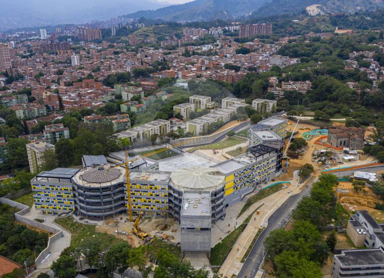 La ciudadela tendrá 37.000 metros cuadrados en total, de los cuales 12.000 serán de acceso controlado, y los restantes 25.000 sí son netamente públicos. FOTO jUAN sEBASTIÁN cARVAJAL