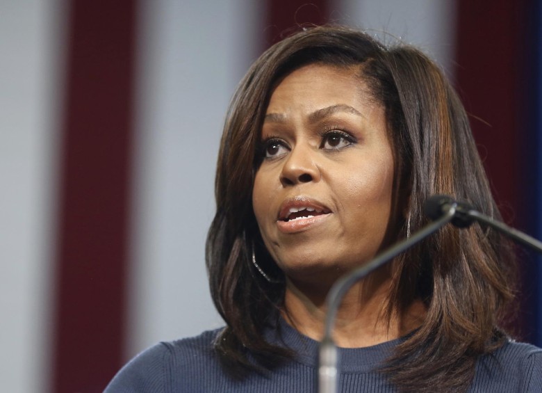  La primera dama de Estados Unidos, Michelle Obama, criticó la forma en que Donald Trump trata a las mujeres. FOTO AP