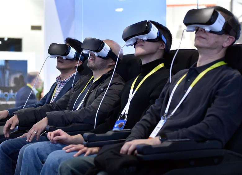 Samsung dio demostraciones de sus gafas de realidad virtual Gear VR durante el CES FOTO AFP