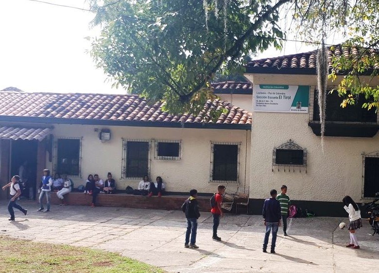 Mediante la Resolución Nro. 201850006364 del 31 de enero de 2018, se autoriza a la Institución Educativa Lusitania - Paz de Colombia a prestar el servicio educativo en la Sección Escuela El Tirol. CORTESÍA SECRETARÍA DE EDUCACIÓN