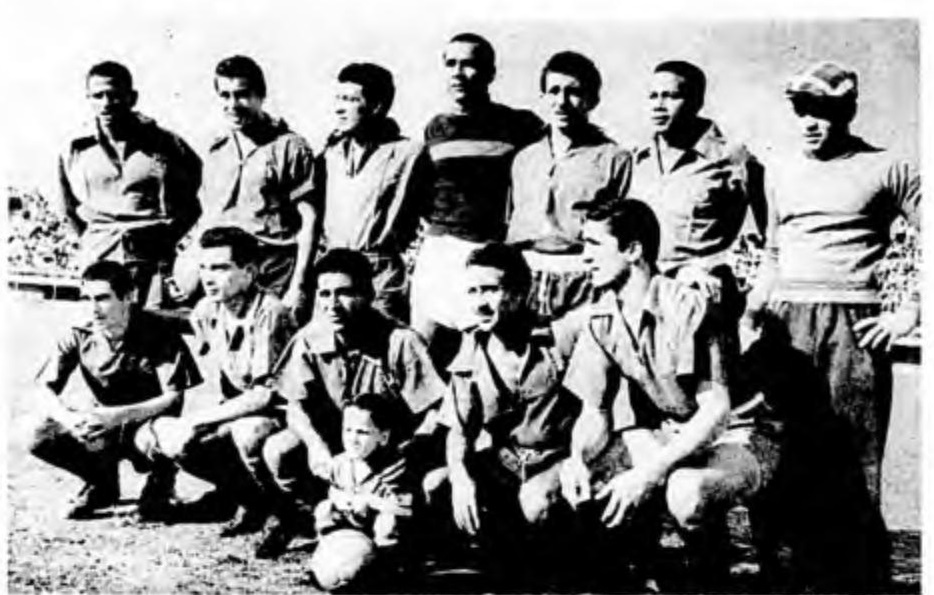 Dos años después, el DIM volvió a ser campeón. Contra Cúcuta, el elenco rojo logró la segunda estrella. Medellín ganó en la frontera el partido de ida 3-4 y en el de vuelta se impuso 4 goles por 0. La particularidad de este título fue que ‘El Decano’ dio la vuelta olímpica el 23 de marzo de 1958. FOTO Cortesía