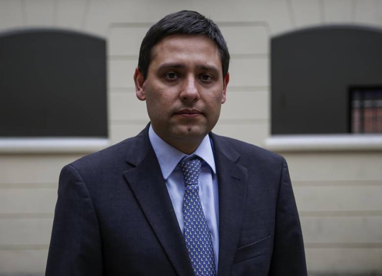 Mauricio Lizcano dijo que el 2017 será el año de la implementación. FOTO Colprensa