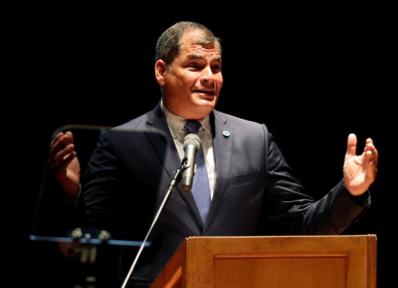 El Expresidente de Ecuador, Rafael Correa, no descarta pedir una constituyente. FOTO EFE