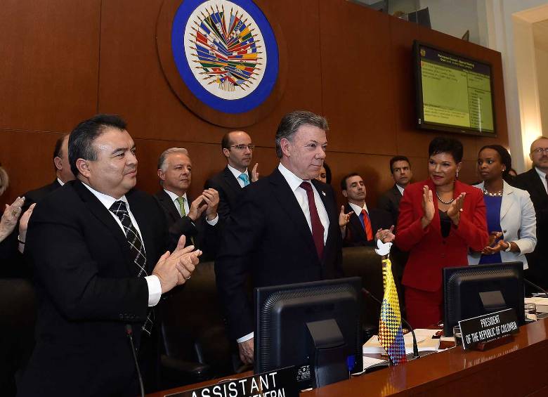 El presidente Juan Manuel Santos anunció en Washington que la implementación del nuevo acuerdo de paz alcanzado con las Farc la hará el Congreso. FOTO COLPRENSA