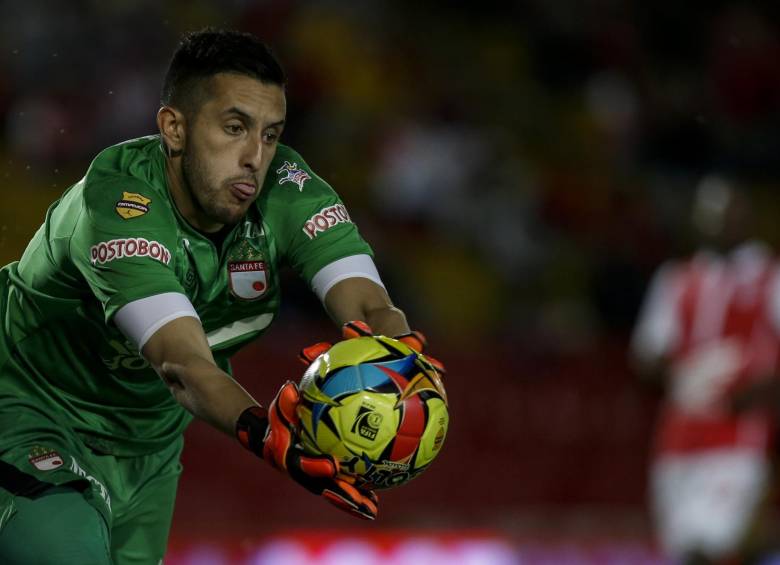 Camilo Vargas fue aceptado para sumarse a la plantilla profesional Verdolaga para este primer semestre de 2015. FOTO COLPRENSA