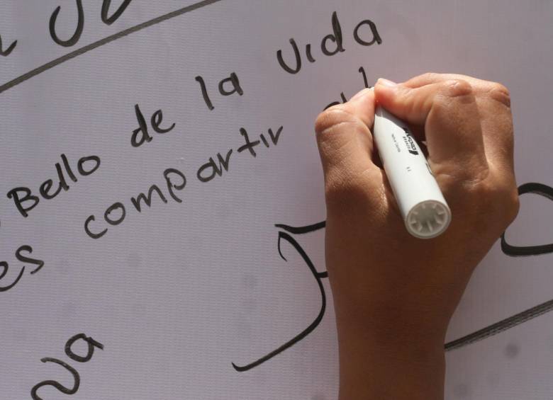 La medicación escolar es una manera distinta de resolver los conflictos. El acuerdo puede quedar por escrito. FOTO Archivo