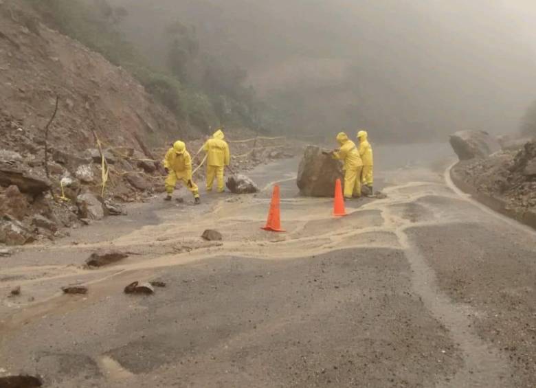 Invías reporta que atiende en promedio cuatro emergencias viales a diario. FOTO CORTESÍA INVÍAS