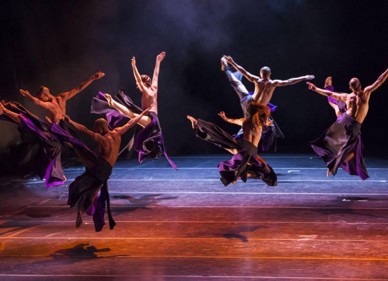 Wilson Torres, Érika Meneses, María Teresa Restrepo, Andrés Melchor, Osman Jaedy y Ahmaud Culver. FOTO Cortesía Danza Concierto