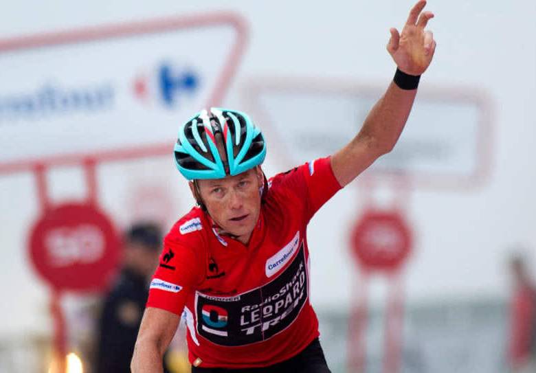 El estadounidense Chris Horner, figura que corre la Vuelta a Colombia que hoy llega a Manizales. Ayer sufrió caída. FOTO archivo Afp