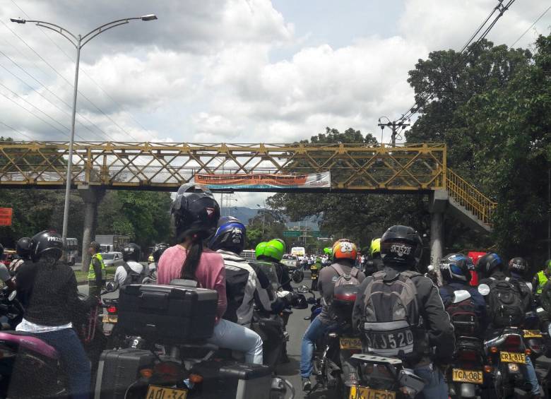 La movilización generó caos vehicular cerca de Punto Cero. Foto cortesía Pilar Medina Rojas
