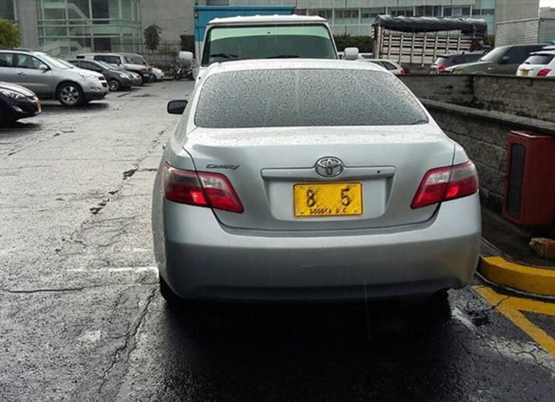 Según la Fiscalía, 99 de estos vehículos fueron entregados al contratista y vendidos a terceros. FOTO colprensa