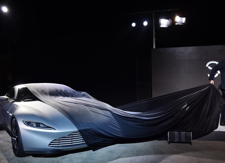 Este es el nuevo DB10 Aston Martin creado exclusivamente para la película James Bond, Spectre. FOTO AFP