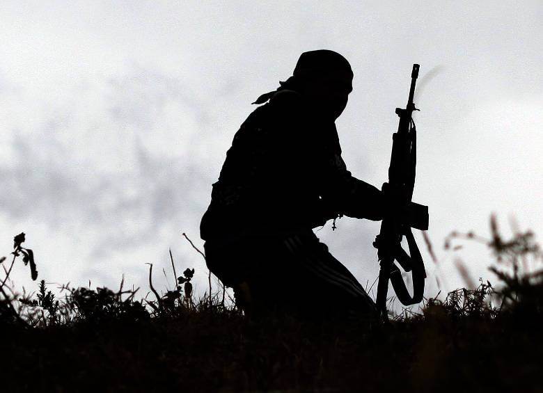 El Gobierno Nacional ha insistido en distintos escenarios que la dejación de armas es una condición innegociable para avanzar en acuerdos para la construcción de la paz. FOTO manuel saldarriaga
