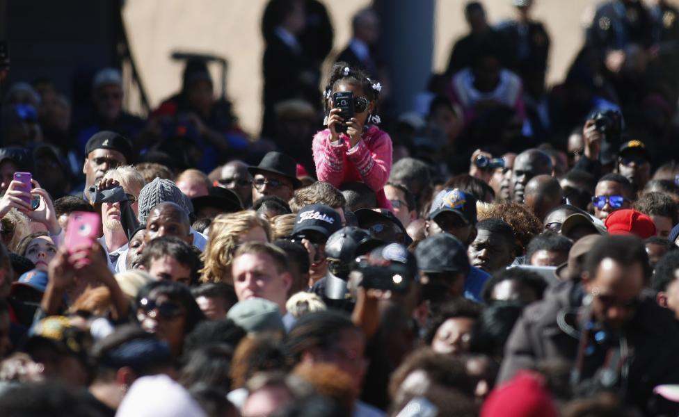 Muchos llegaron de diversas partes del país para asistir a los diversos actos relativos a conmemorar ese momento histórico. FOTO Reuters