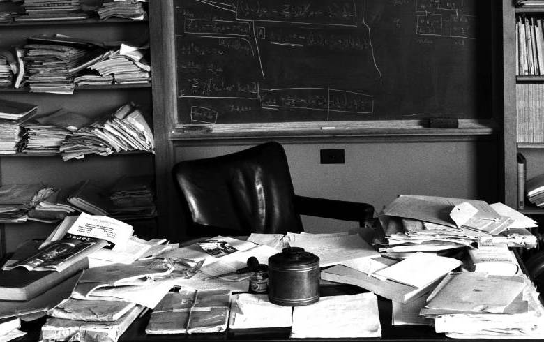 Esta imagen fue tomada horas después de la muerte de Albert Einstein el 18 de abril 1955. FOTO Cortesía